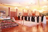 Тысячи людей прощаются с телом преподобного Муна