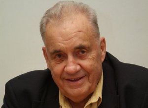 В день прощания с Рязановым в Москве бесплатно покажут его фильмы